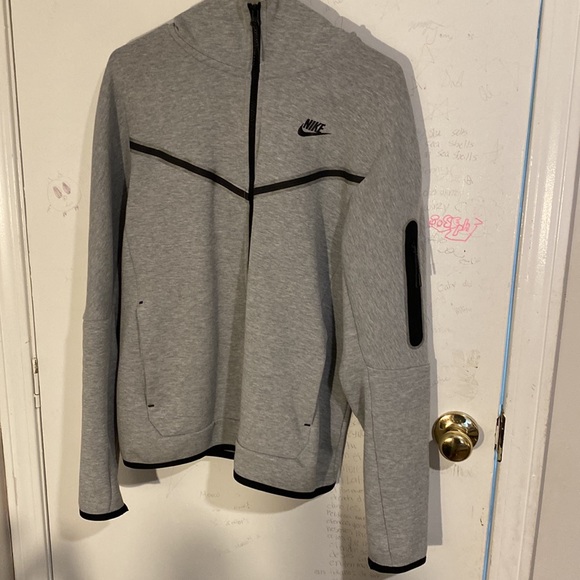 Grey Men’s Nike Tech Tracksuit - Picture 2 of 7